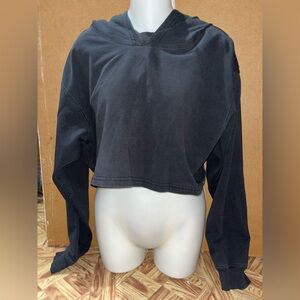 lululemon athletica Black Cropped Sweatshirt